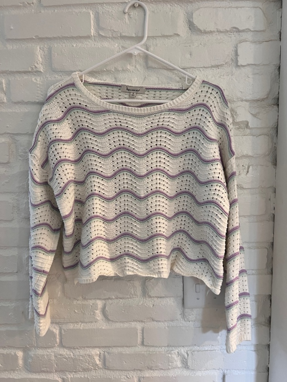 Francesca's Collections White Open-Knit Crew Sweater with Lavender Stripe